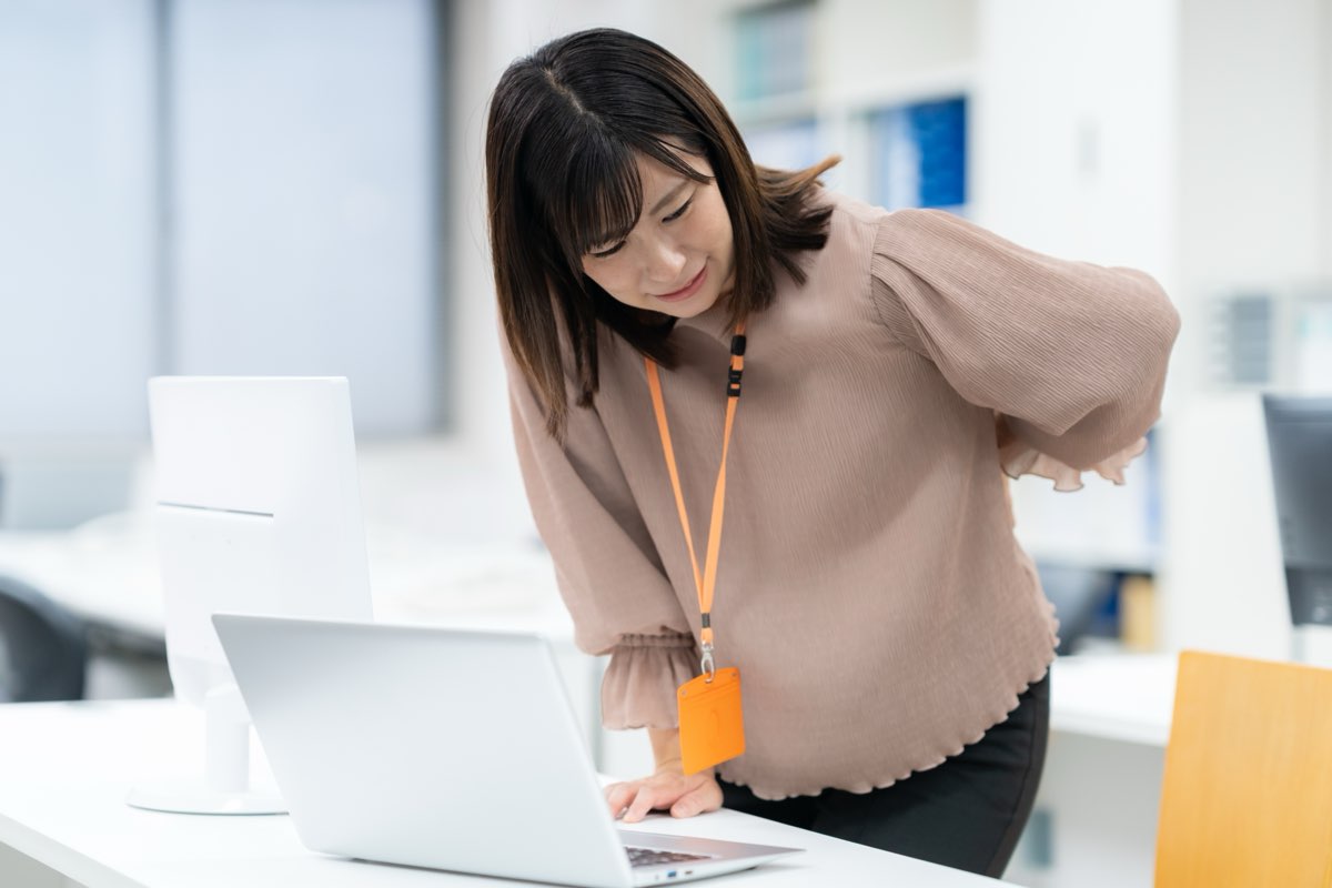 反り腰の原因と治し方